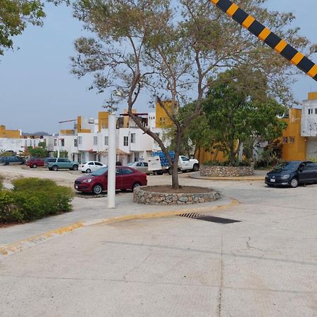 فيلا Relajacion Cercas Del Aeropuerto Santa María Huatulco المظهر الخارجي الصورة